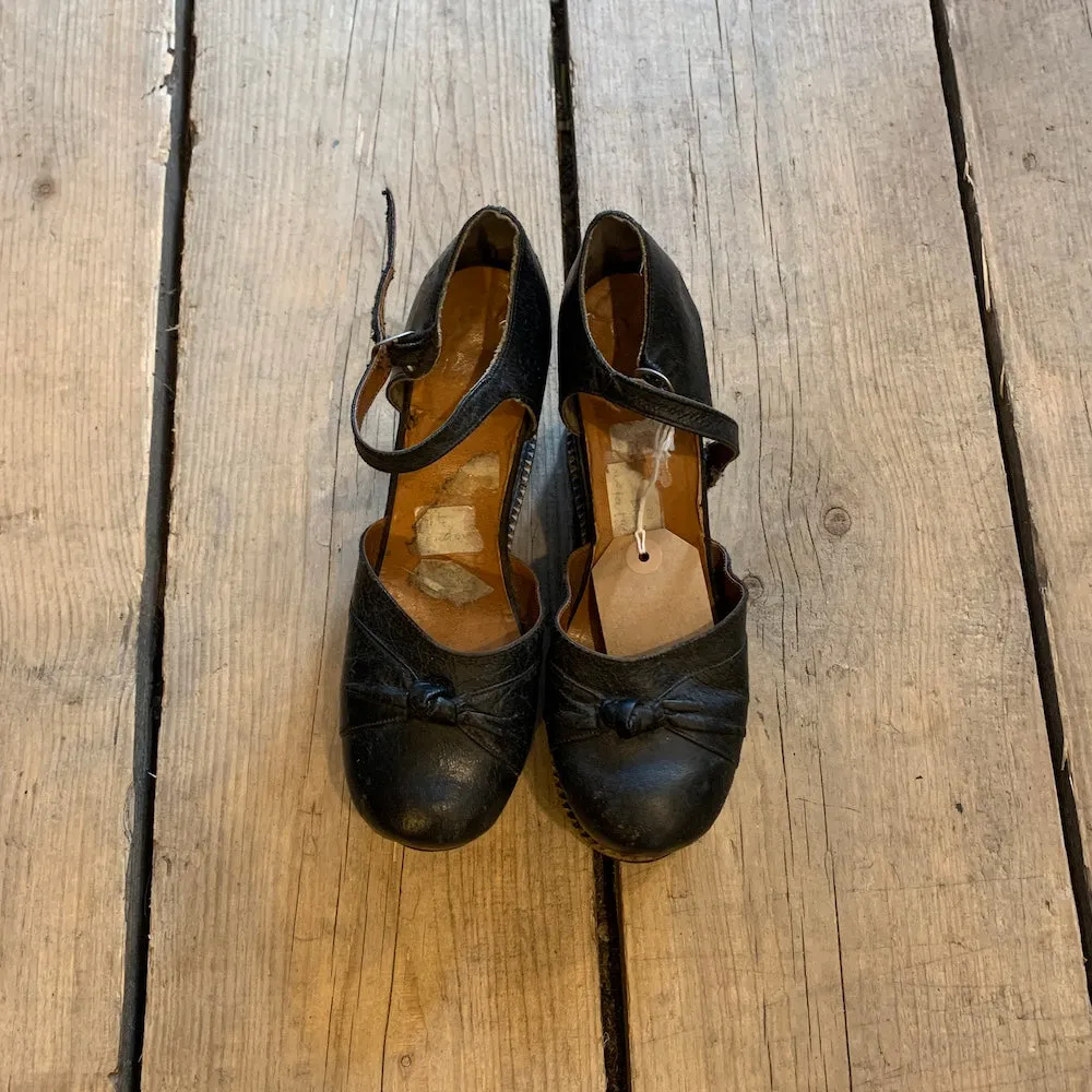 1970s Black Leather Platform Shoes