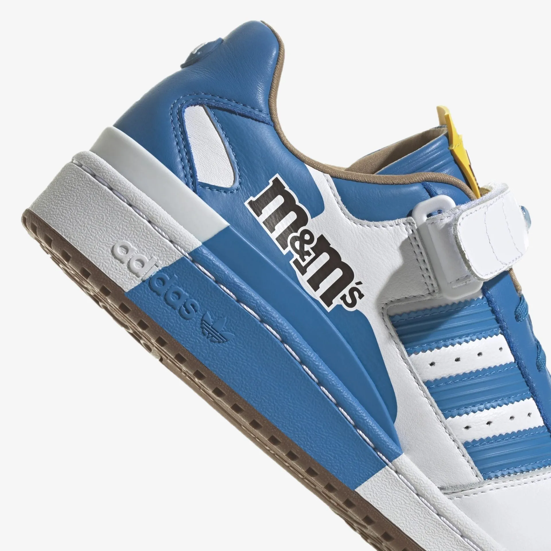 Adidas Originals | M&M'S BRAND FORUM LOW 84 { CRAFT BLUE / CLOUD WHITE