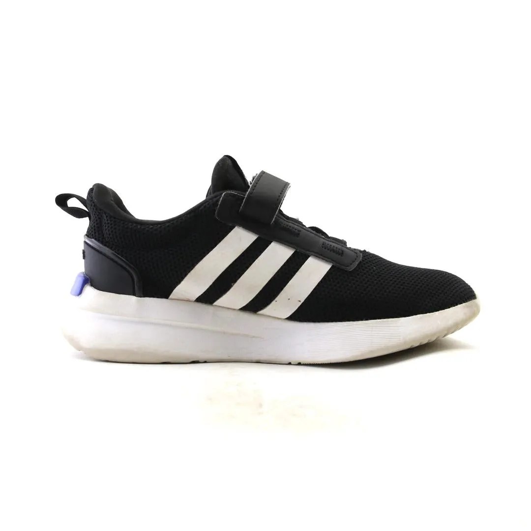 ADIDAS  RACE TR21