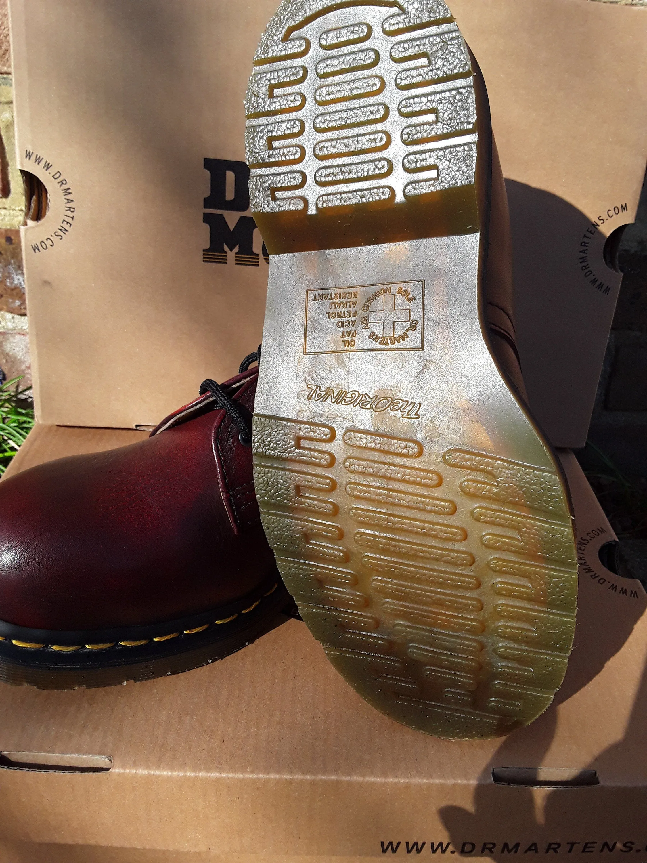 Dr Martens Deep Red Vintage, 3 hole steel toe Shoes, SIZE UK3 to UK6 available