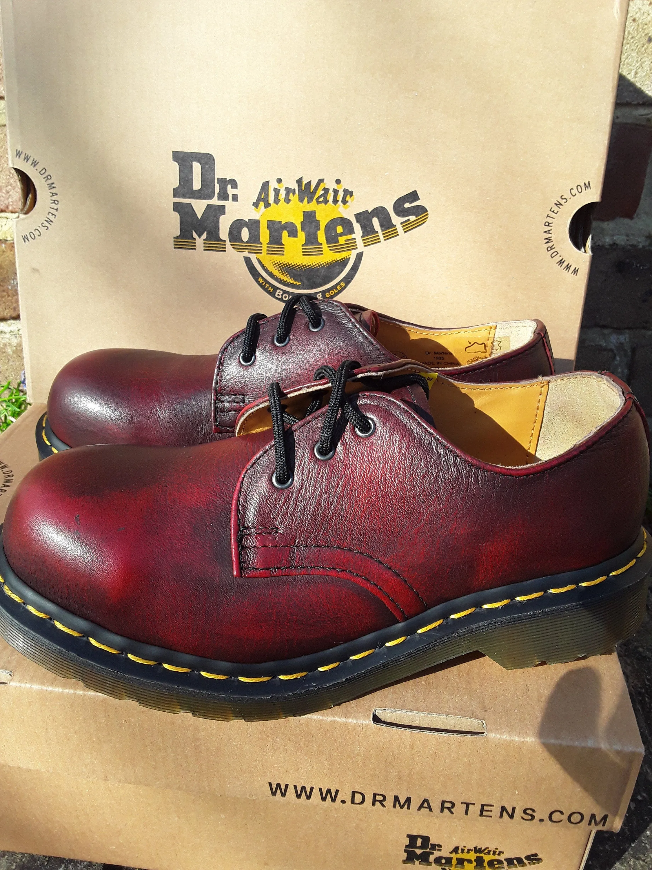 Dr Martens Deep Red Vintage, 3 hole steel toe Shoes, SIZE UK3 to UK6 available