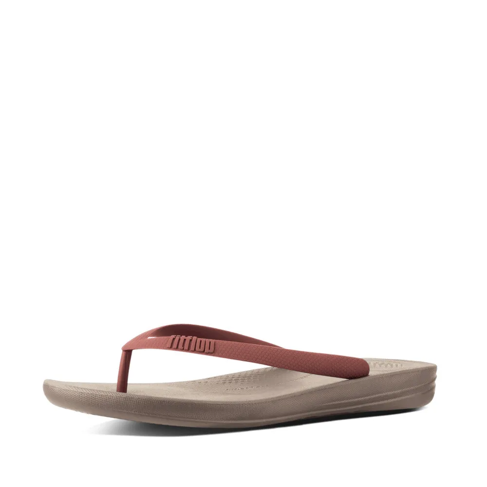 FitFlop IQUSHION Mens Ergonomic Flip-Flops
