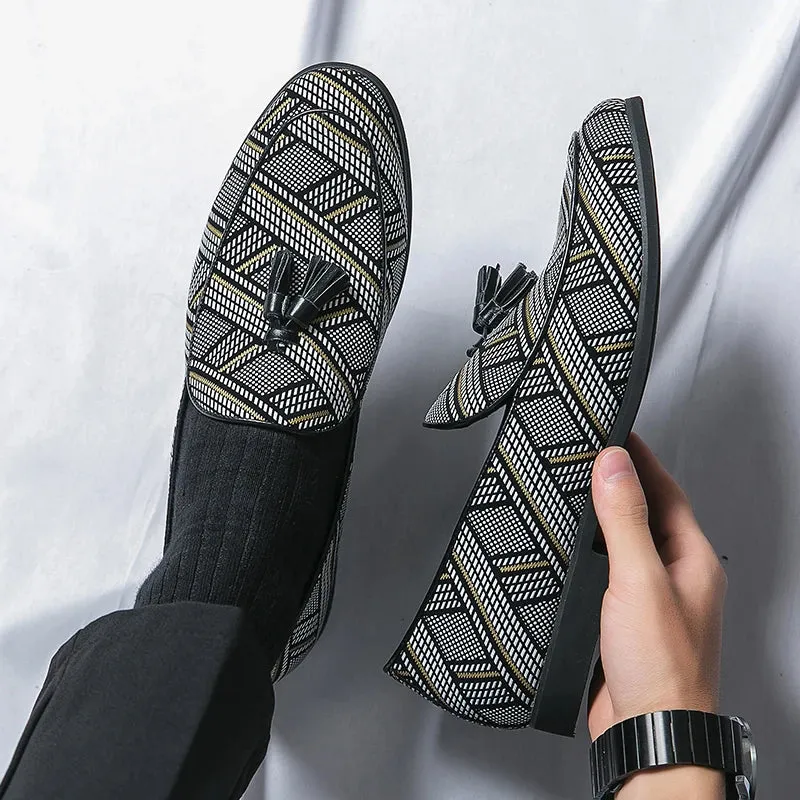 Geometric Lines Pattern Tassels Loafers