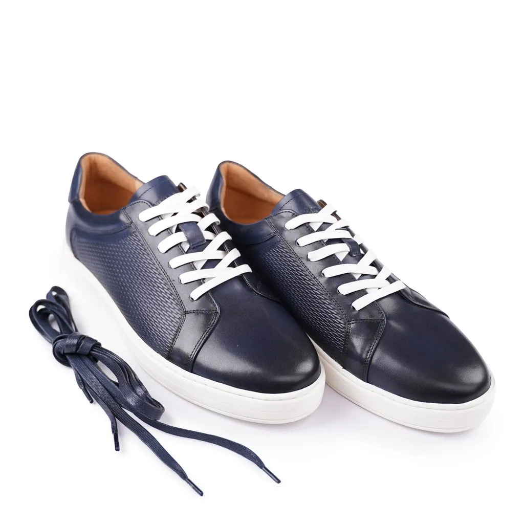 Lando Navy Sneakers