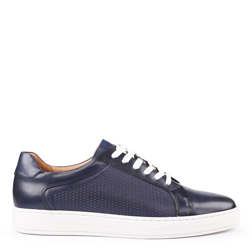 Lando Navy Sneakers