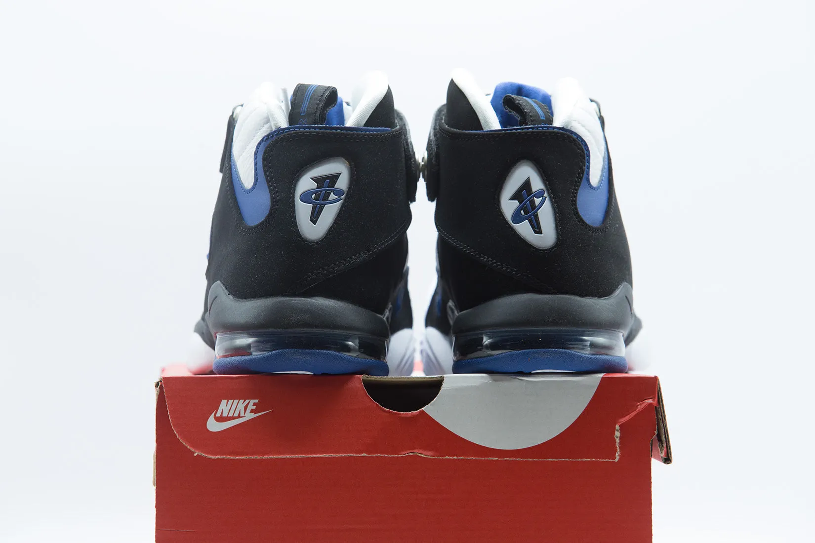 Nike 864018100 Men's Air Penny IV