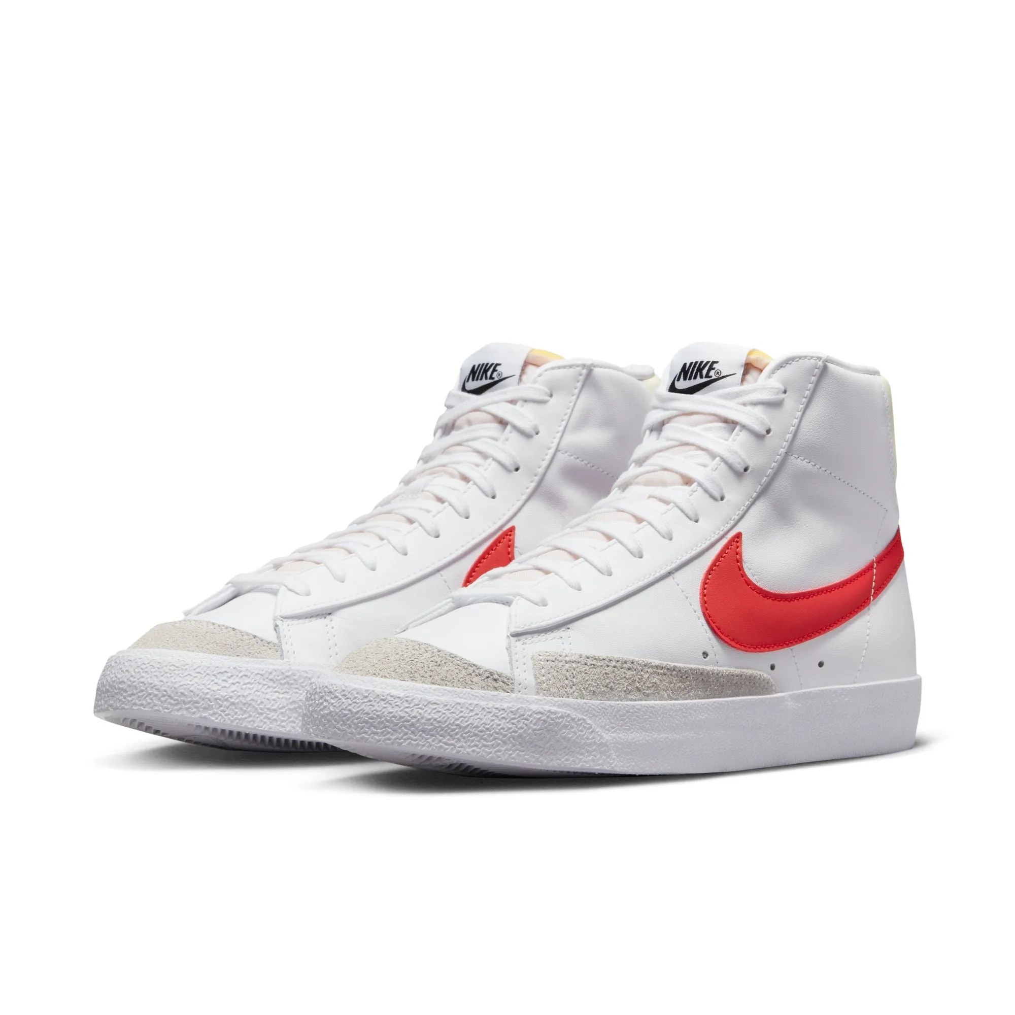 Nike - Blazer Mid '77 Picante Red