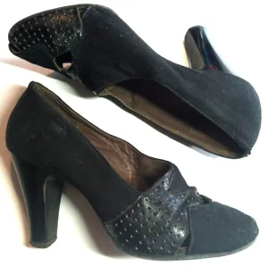 Peaks and Valleys Black Leather and Gabardine Shoes 4.5 circa 1940s