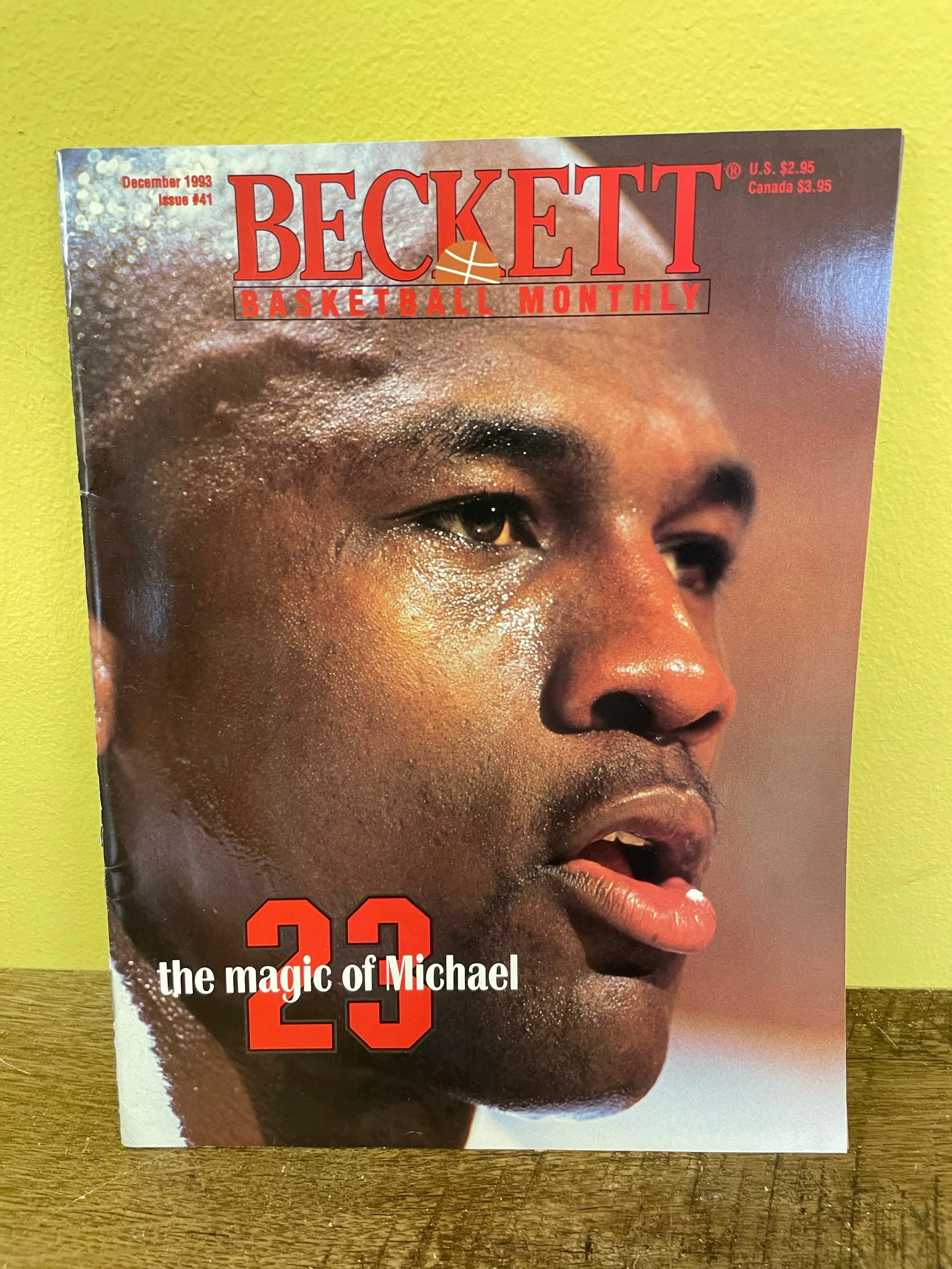 (V) BECKETT BASKETBALL CARD MONTHLY Magazine Vintage Lot/5 1993 Shaq Barkley Ewing Mourning Jordan