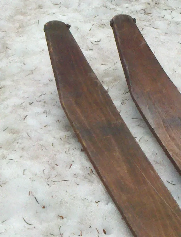 Vintage Skis with Diamond Foot Plate