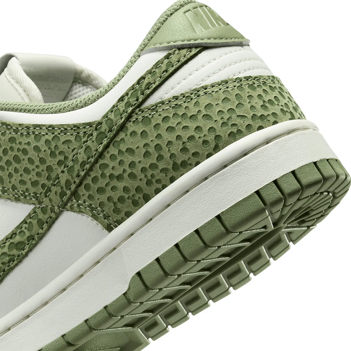 Wmns Dunk Low Premium 'Safari Honeydew'